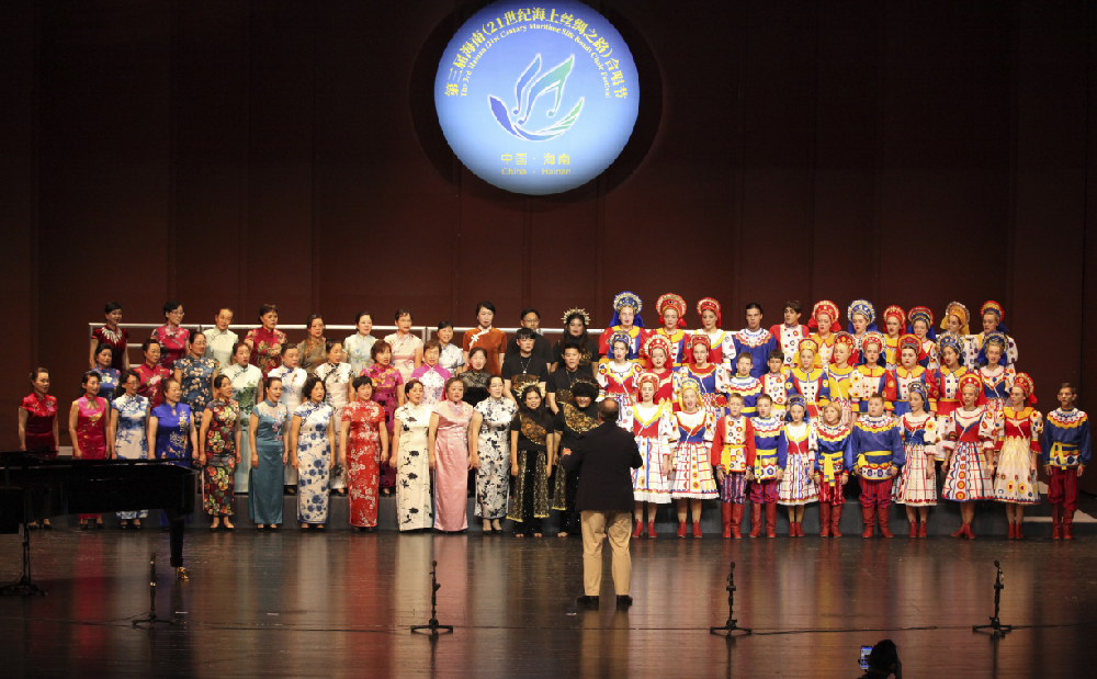 我说文艺｜陈善君：多声部的海南是香甜的“菠萝蜜”